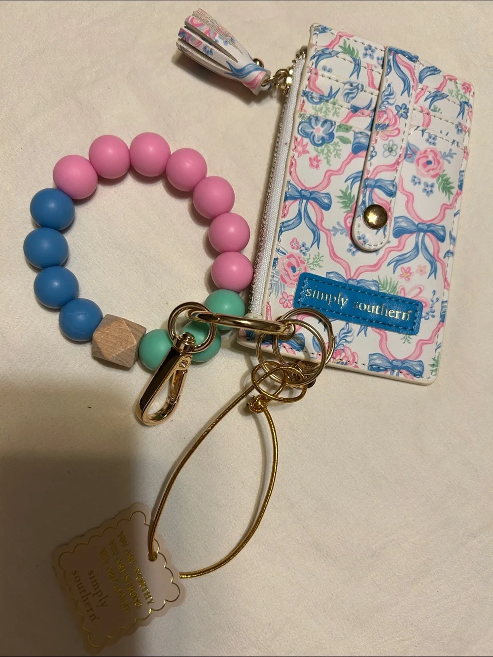 Simply Southern White Floral Cardholder with Pink, Blue & Mint Beaded Wristlet